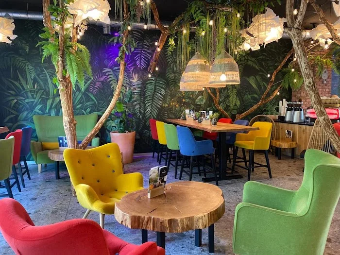 all'Angolo CAFÉ Botaniczna 75 B - Kawiarnia Zielona Góra