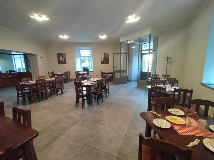 Bar mleczny POD FILARKAMI - Restauracja Kraków