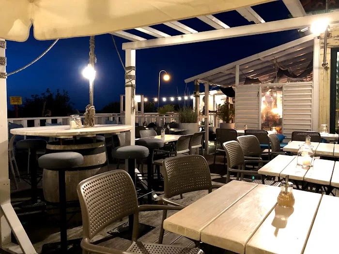 Caffe Stały Ląd - Kawiarnia Mielno