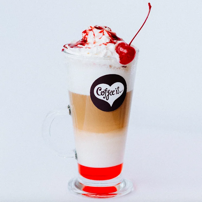 Cukiernia Ptyś i Marzenia Kawiarnia Coffee is Ga Warszawa Cukiernia Ptyś i Marzenia Kawiarnia Coffee is Ga Warszawa