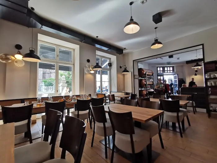Drevny Kocur - Restauracja Poznań