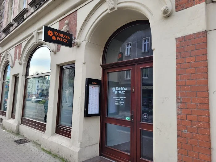Fabryka Pizzy Legnica - Restauracja