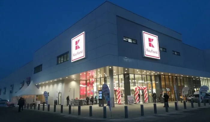 Familijna Wrocław - Piekarnia, Cukiernia, Kawiar - Kawiarnia Familijna Wrocław - Piekarnia, Cukiernia, Kawiar - Kawiarnia