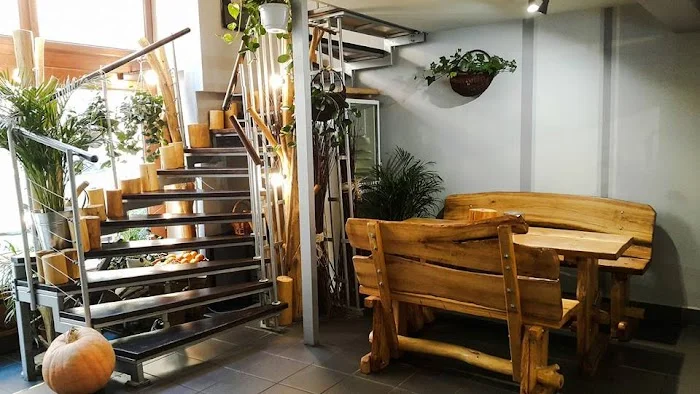 Farma Vegan Burgers | Est. 2016 - Restauracja Kraków Farma Vegan Burgers | Est. 2016 - Restauracja Kraków