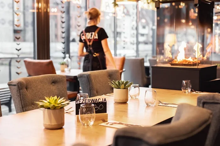 Geneza Jedzenia i Wina nad Motławą Gdańsk - Restauracja