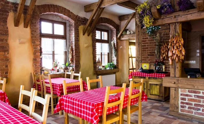 "Gościniec Pod Lipą" - Restauracja Szklarska Poręba "Gościniec Pod Lipą" - Restauracja Szklarska Poręba