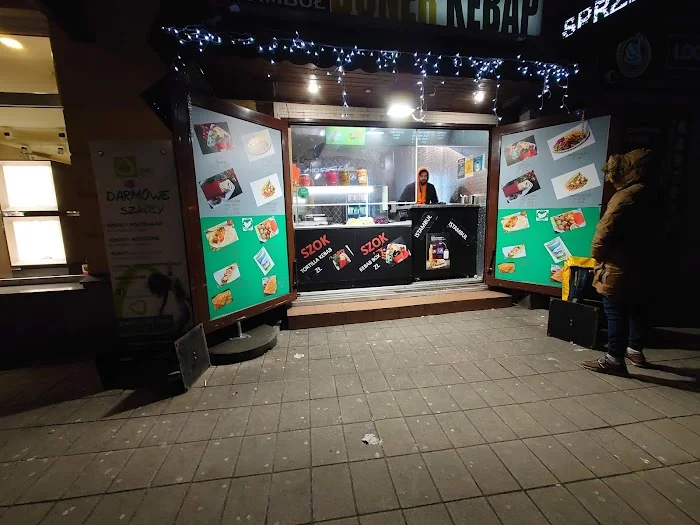 ISTAMBUL DONER KEBAB - Restauracja Poznań