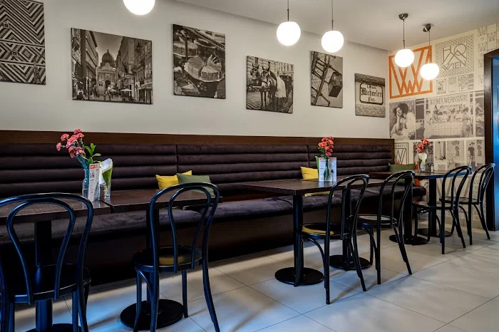 Krystynka wraca z Wiednia - dobra kawa, śniadani - Restauracja Katowice