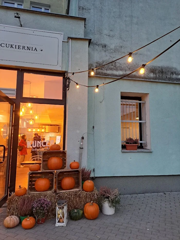 Kuncer - lody autorskie - Kawiarnia Warszawa Kuncer - lody autorskie - Kawiarnia Warszawa