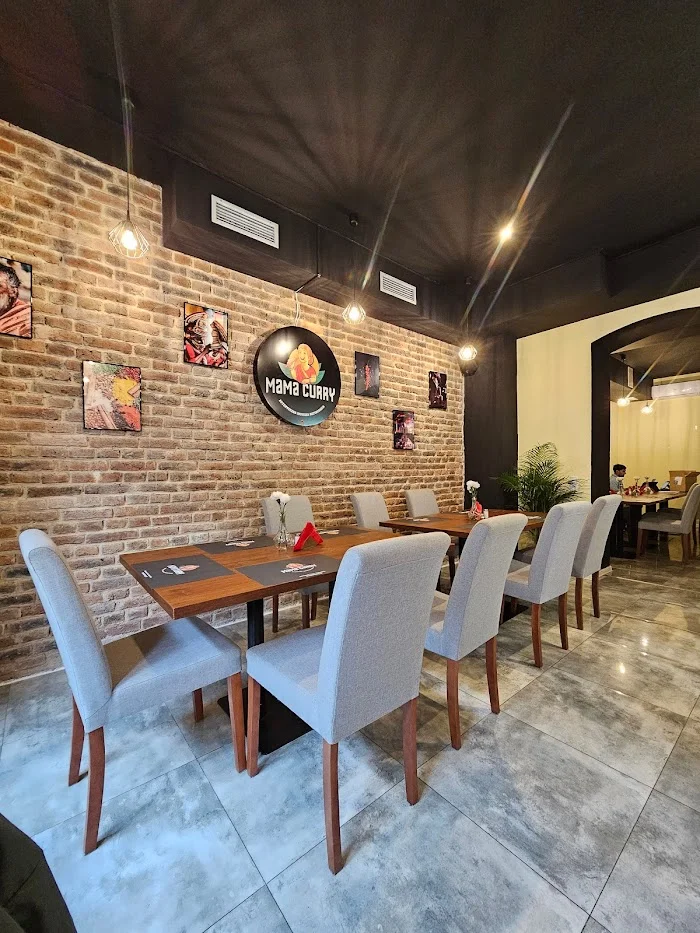 Mama Curry - Restauracja Katowice