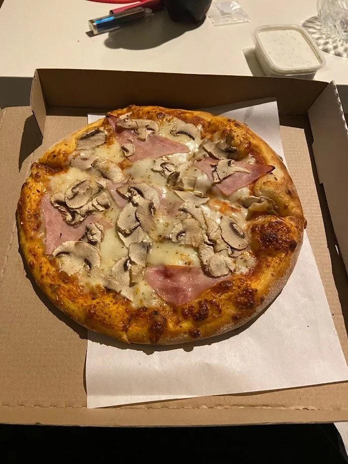 Night Pizza Factory - Restauracja Warszawa Night Pizza Factory - Restauracja Warszawa