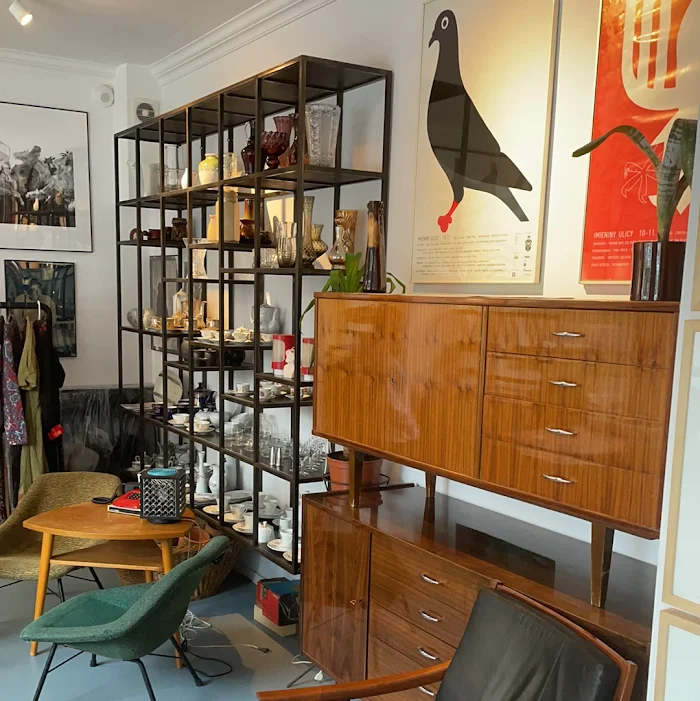 Norm Core | Vintage Kolektyw - Kawiarnia Warszawa