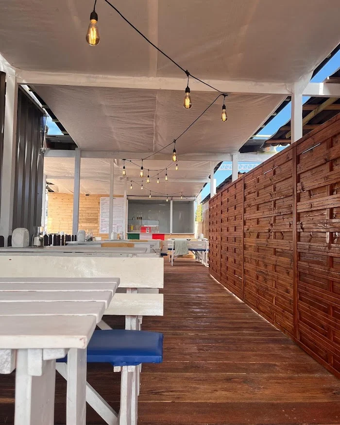 Pizzeria włoska (Neapolitańska) Deliziose Neapo - Restauracja Mielno