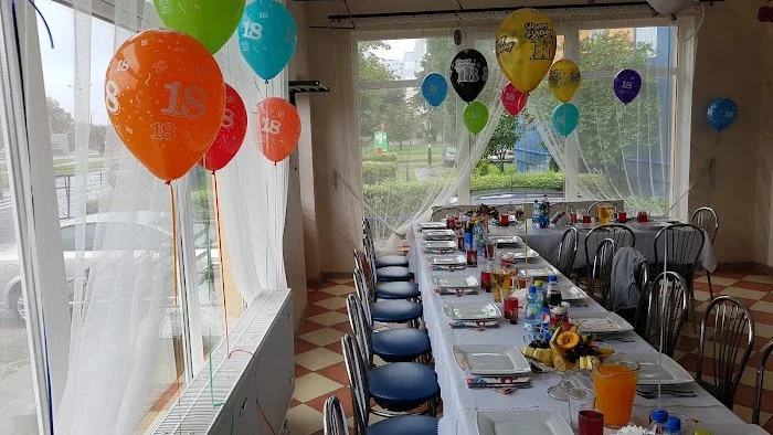 Porky's Bar Organizacja imprez okolicznościowych - Restauracja Łódź