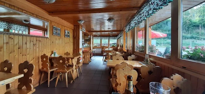 Smażalnia Ryb "Rodzinna" - Restauracja Wisła Smażalnia Ryb "Rodzinna" - Restauracja Wisła