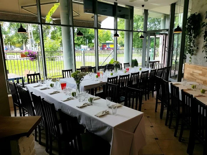 Stacja Bistro Warszawa   by DTW Group - Restauracja