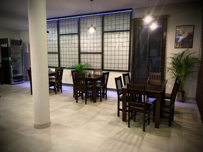 Surowe wnętrze - Restauracja Międzyzdroje