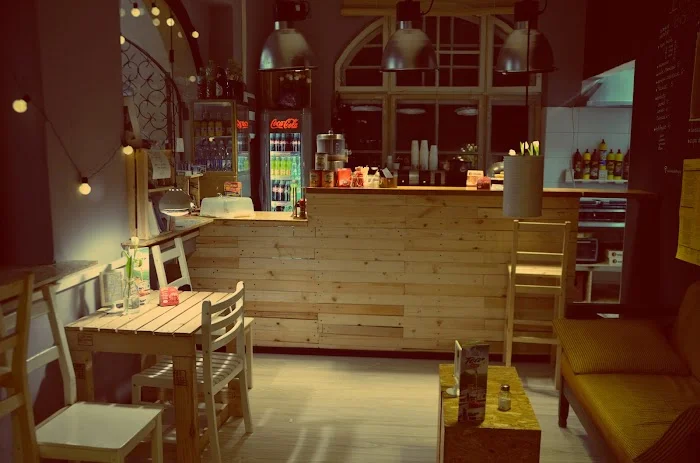 Szklarka bistro foodtruck - kawiarnia i przechowa - Restauracja Szklarska Poręba