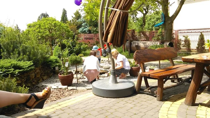 Viva Cafe. Kawiarnia. Nędzi K. Radom