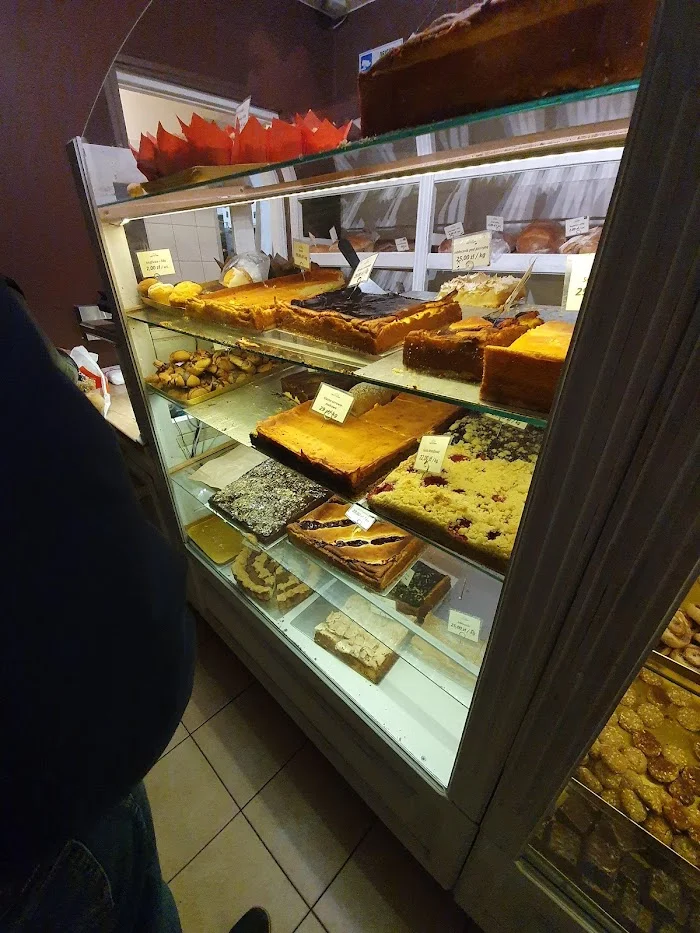 WYPIEKOWO Piekarnia Cukiernia - Restauracja Bielsko-Biała WYPIEKOWO Piekarnia Cukiernia - Restauracja Bielsko-Biała